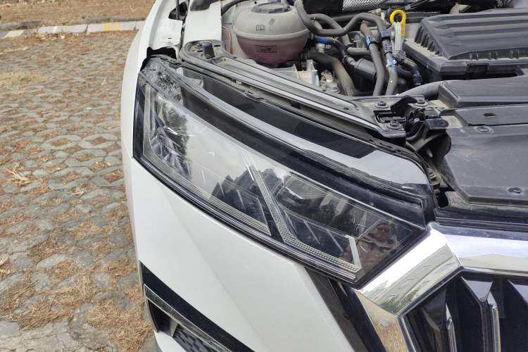 Used Skoda Octavia 2023 Facelifted PRO TSI280 Prestige Edition Right Front Headlight
