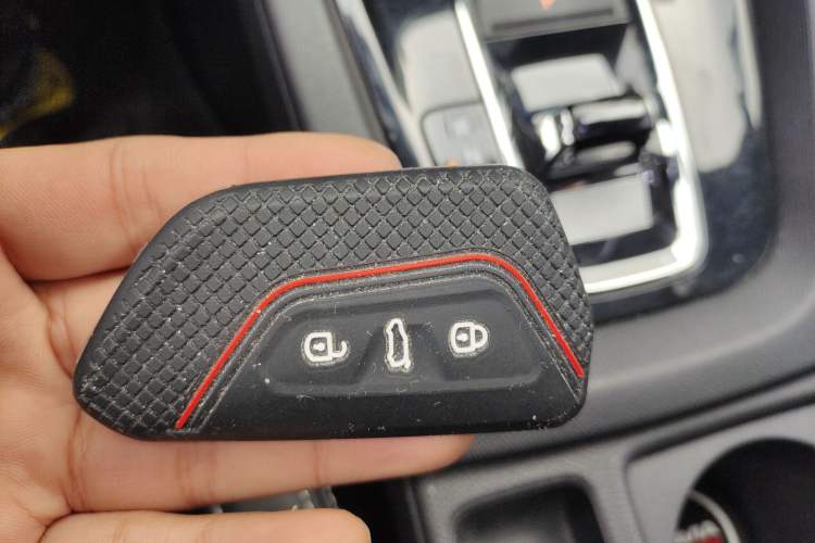 Used Skoda Octavia 2023 Facelifted PRO TSI280 Prestige Edition Vehicle Key