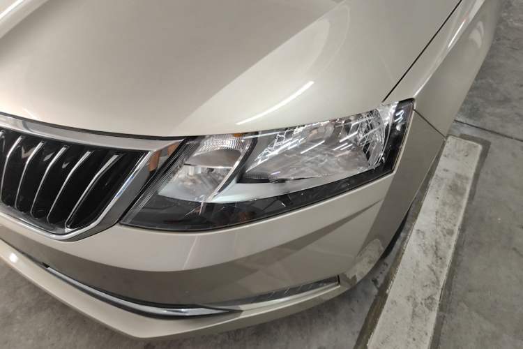 Used Skoda Rapid 2019 1.5L Automatic Comfort Edition China VI Standard Left Front Headlight