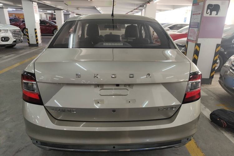 Used Skoda Rapid 2019 1.5L Automatic Comfort Edition China VI Standard Rear
