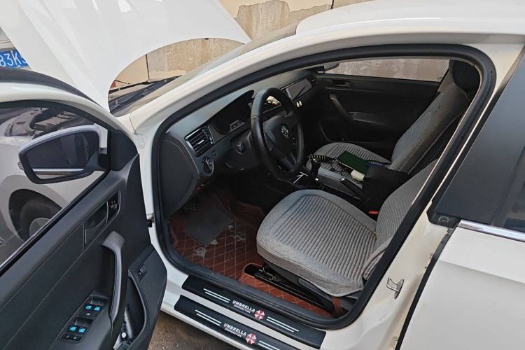Used Skoda Rapid 2020 1.5L Manual Standard Edition Driver Seat