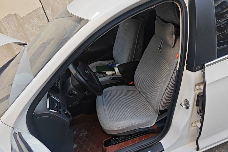 Used Skoda Rapid 2020 1.5L Manual Standard Edition Left Front Seat