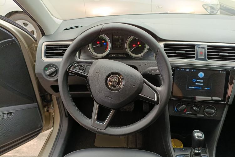 Used Skoda Rapid 2019 1.5L Automatic Comfort Edition China V Standard Steering Wheel