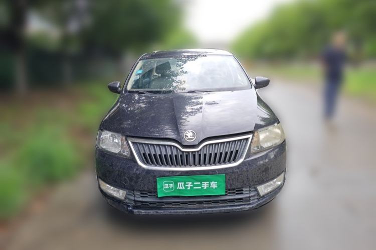 Used Skoda Rapid 2013 1.6L Manual Smart Selection Model Front
