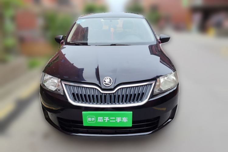 Used Skoda Rapid 2013 1.6L Manual Enjoyment Model Front