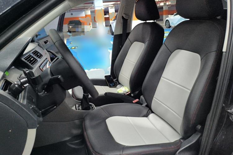 Used Skoda Rapid 2013 1.6L Manual Enjoyment Model Left Front Seat