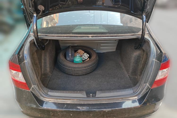 Used Skoda Rapid 2013 1.6L Manual Smart Selection Model Trunk