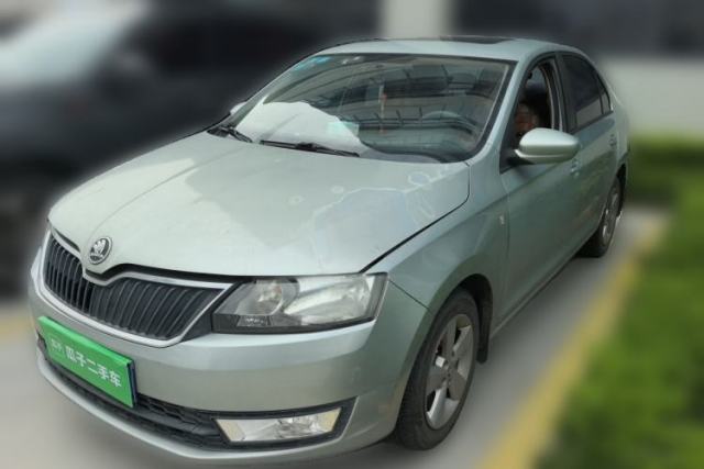 Used Skoda Rapid 2013 1.6L Manual Smart Selection Model