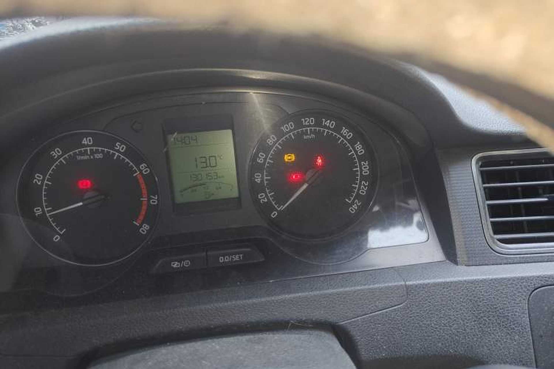 Used Skoda Rapid 2013 1.6L Manual Smart Selection Model Instrument Cluster