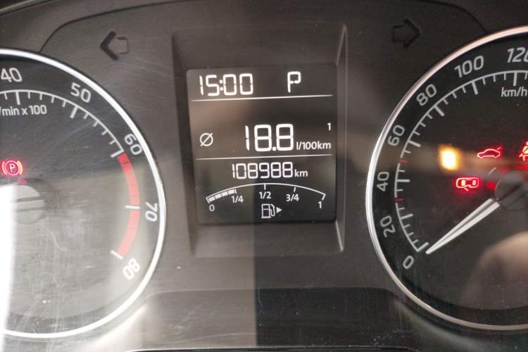 Used Skoda Rapid 2013 1.6L Automatic Preferred Model Odometer Close Up