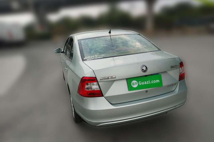 Used Skoda Rapid 2013 1.6L Automatic Preferred Model Rear Left 45 Deg