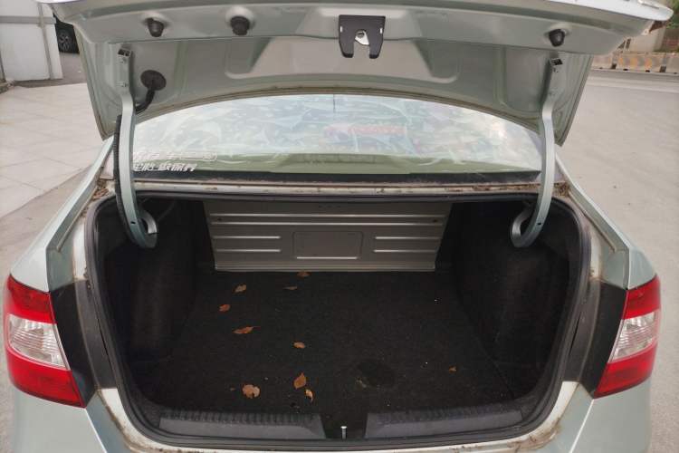 Used Skoda Rapid 2013 1.6L Automatic Preferred Model Trunk
