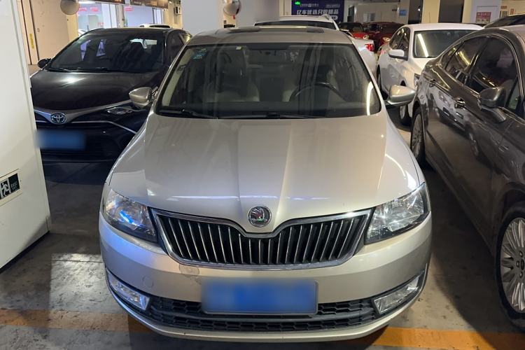 Used Skoda Rapid 2013 1.6L Manual Preferred Version Exterior 1