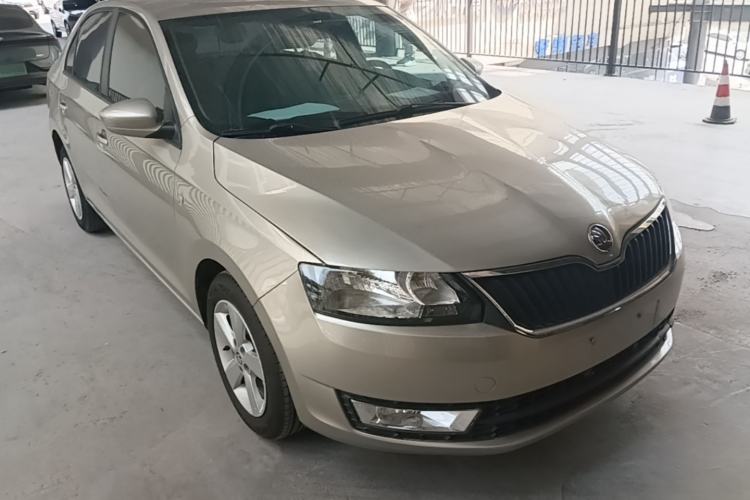 Used Skoda Rapid 2013 1.6L Automatic Smart Selection Model Exterior 1