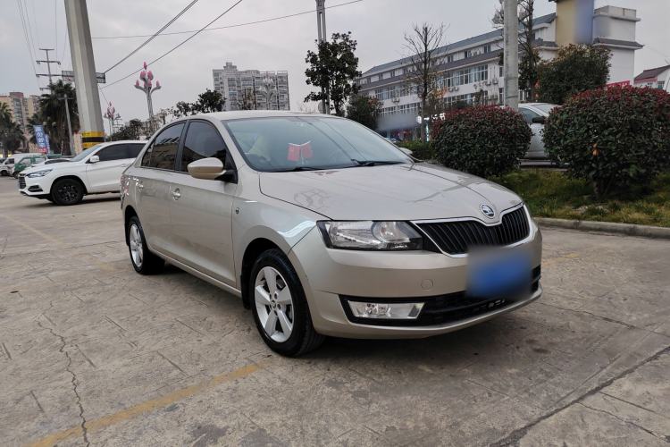 Used Skoda Rapid 2013 1.6L Manual Smart Selection Model Exterior 2
