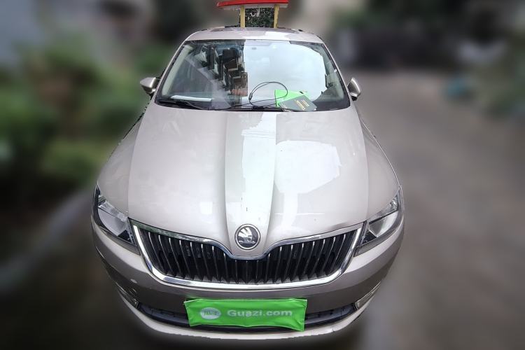 Used Skoda Rapid 2013 1.6L Automatic Smart Selection Model Front