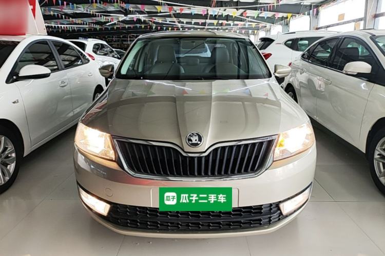 Used Skoda Rapid 2013 1.6L Automatic Smart Selection Model Front