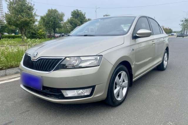 Used Skoda Rapid 2013 1.6L Automatic Smart Selection Model
