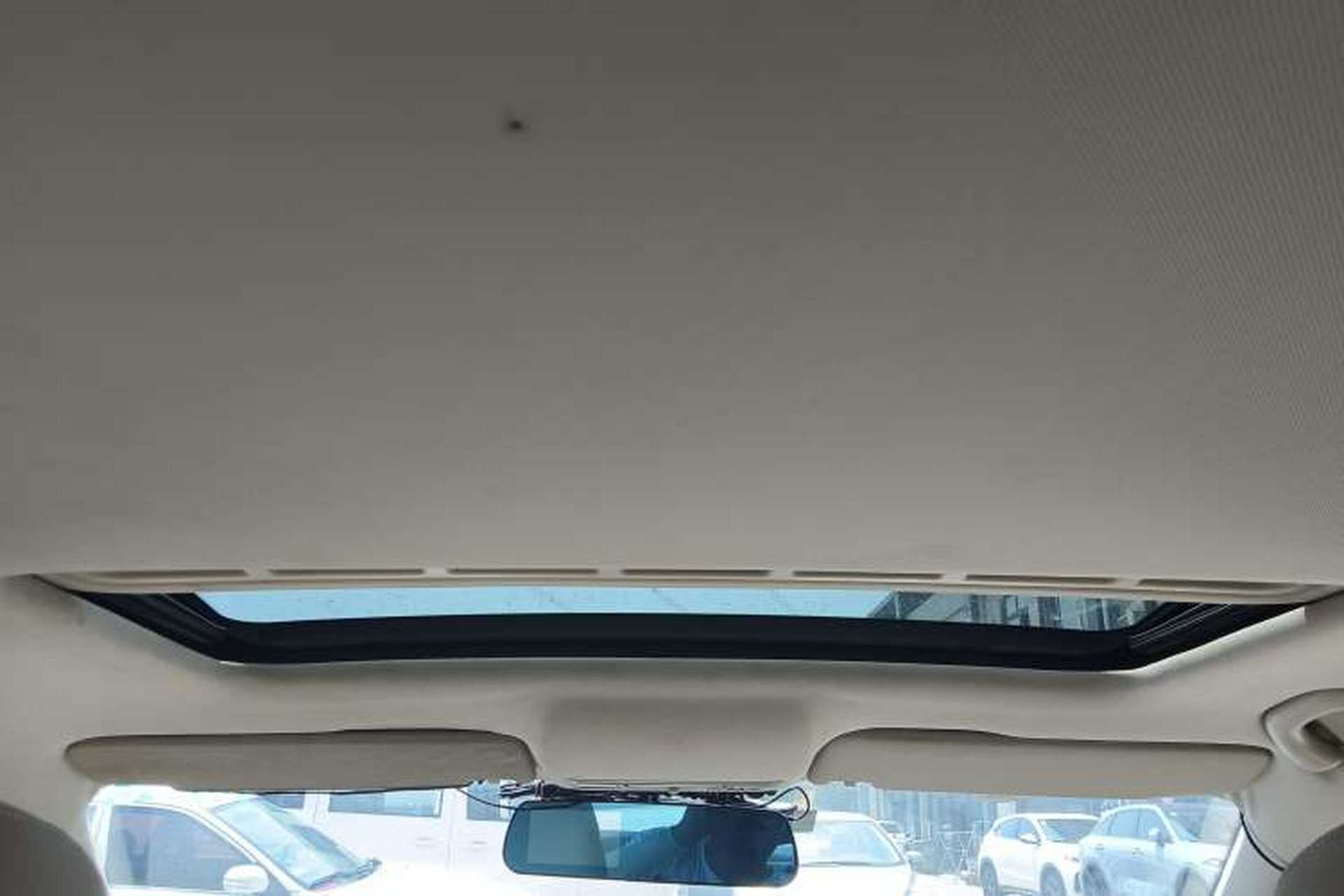 Used Skoda Rapid 2013 1.6L Manual Smart Selection Model Headliner