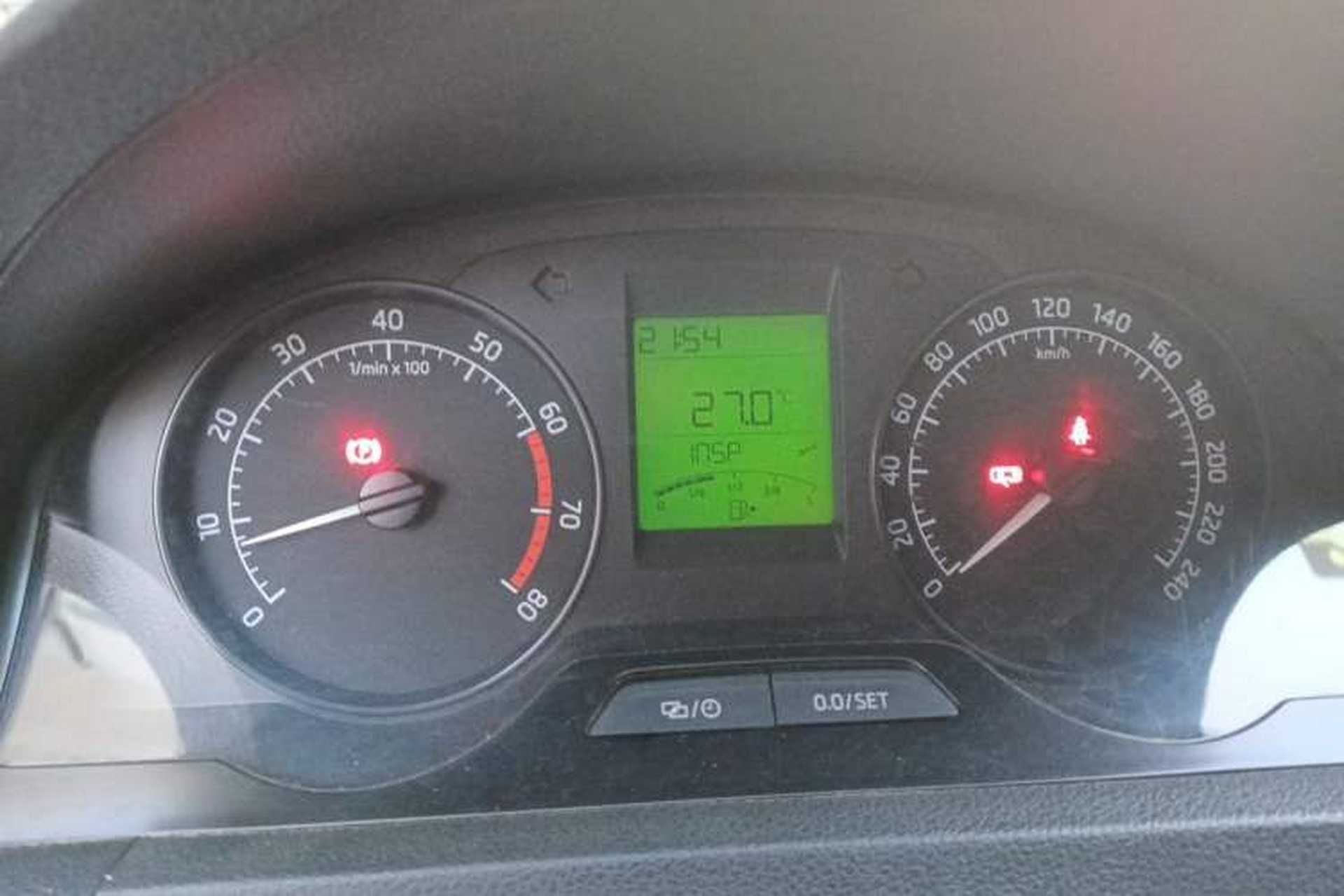 Used Skoda Rapid 2013 1.4L Manual Smart Selection Trim Instrument Cluster
