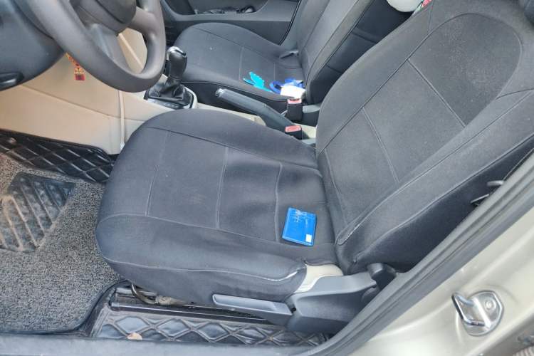 Used Skoda Rapid 2013 1.6L Automatic Smart Selection Model Left Front Seat