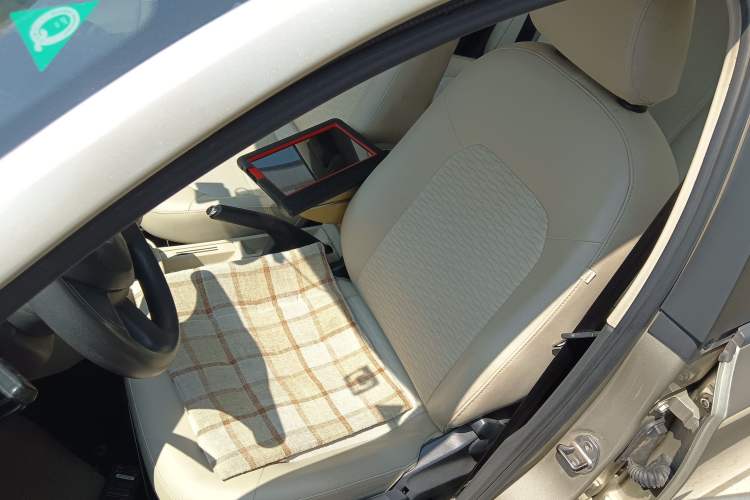 Used Skoda Rapid 2013 1.6L Manual Smart Selection Model Left Front Seat