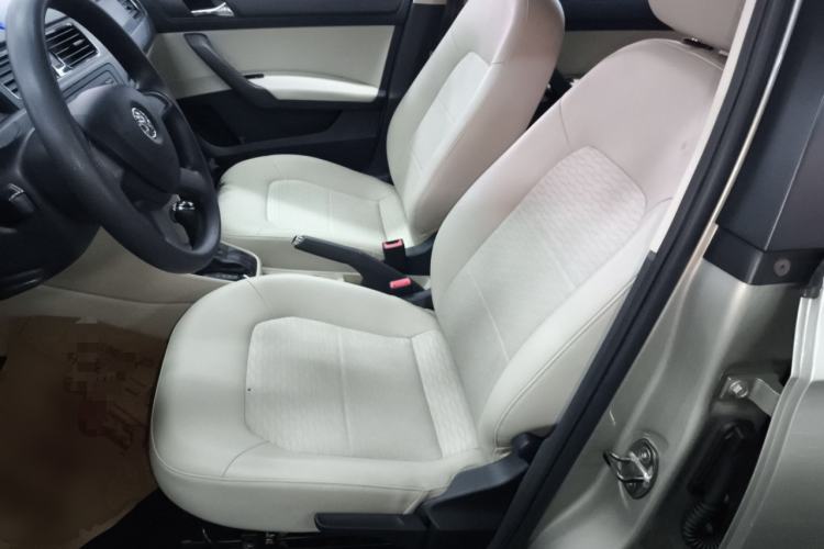 Used Skoda Rapid 2013 1.6L Automatic Smart Selection Model Left Front Seat