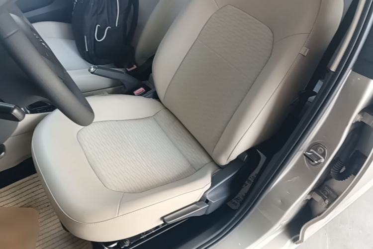 Used Skoda Rapid 2013 1.6L Automatic Smart Selection Model Left Front Seat
