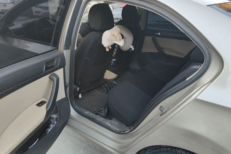 Used Skoda Rapid 2013 1.6L Automatic Smart Selection Model Left Rear Seat