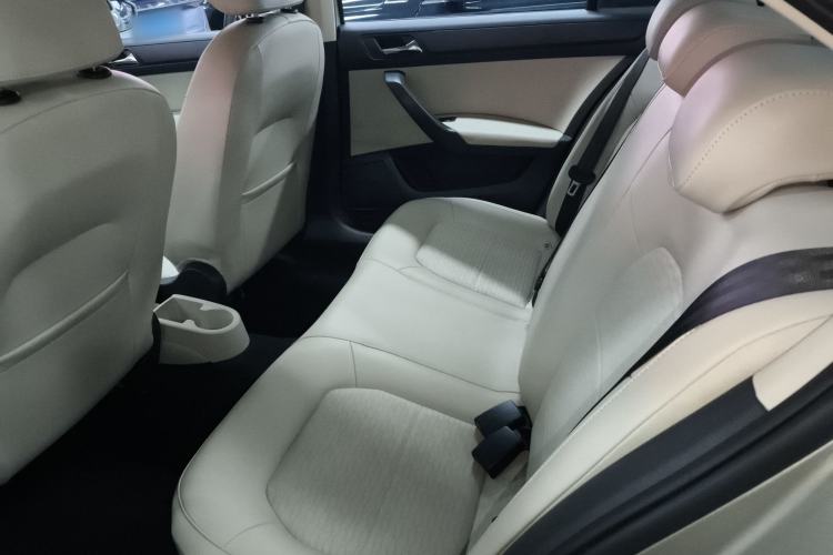 Used Skoda Rapid 2013 1.6L Automatic Smart Selection Model Left Rear Seat