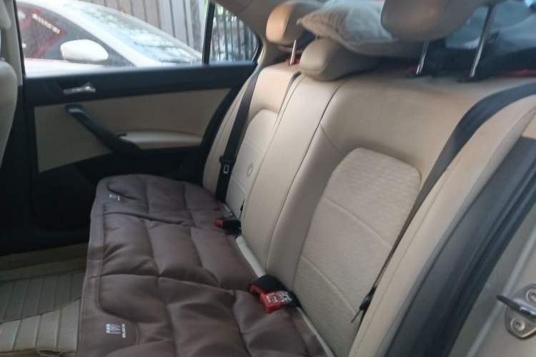 Used Skoda Rapid 2013 1.4L Manual Smart Selection Trim Left Rear Seat