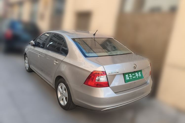 Used Skoda Rapid 2013 1.6L Automatic Smart Selection Model Rear Left 45 Deg