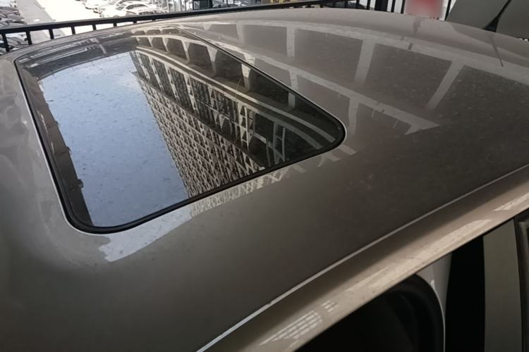 Used Skoda Rapid 2013 1.6L Automatic Smart Selection Model Roof