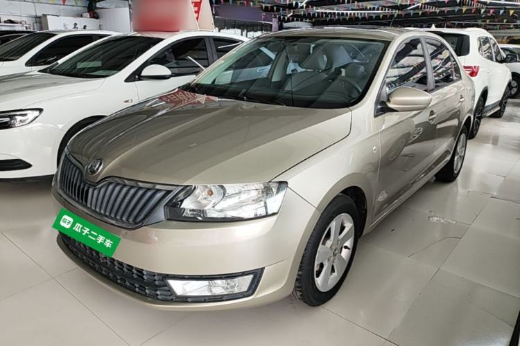 Ojetý Skoda Rapid 2013 1.6L Automatic Smart Selection Model Guazi used car, China used car export, Used car for sale, Used cars, Cheapest cars for sale