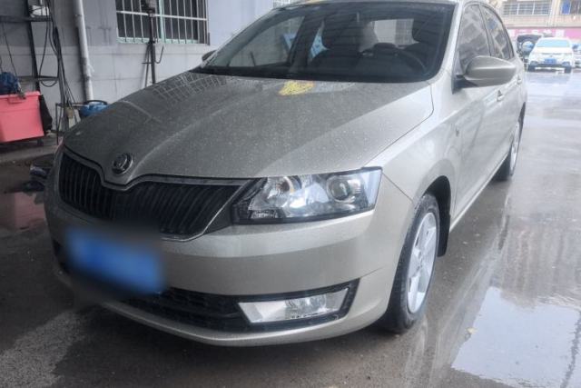 Used Skoda Rapid 2013 1.6L Automatic Smart Selection Model