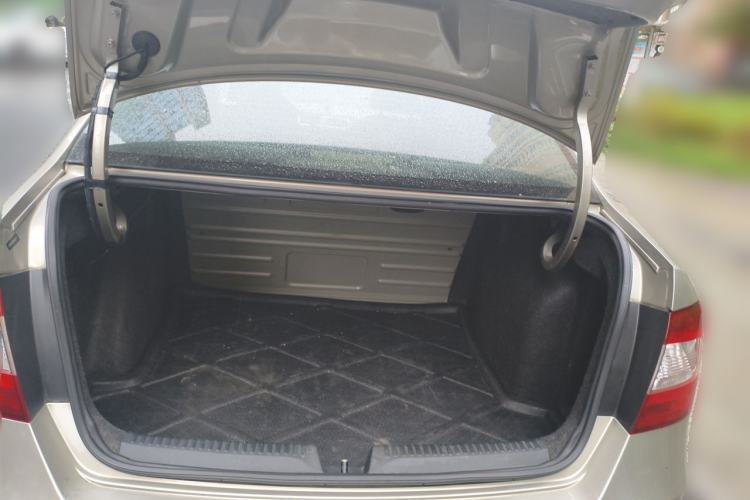 Used Skoda Rapid 2013 1.6L Manual Smart Selection Model Trunk