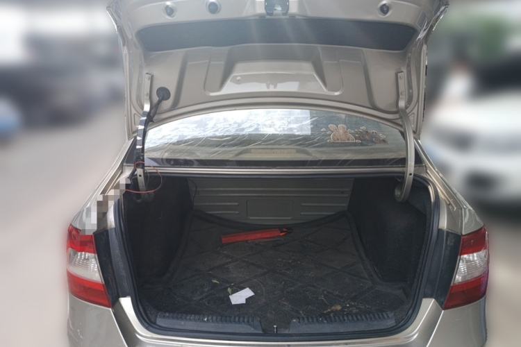 Used Skoda Rapid 2013 1.6L Manual Enjoyment Model Trunk