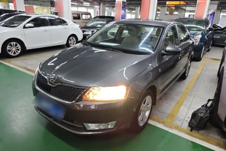 Used Skoda Rapid 2013 1.6L Automatic Smart Selection Model Guazi used car, China used car export, Used car for sale, Used cars, Cheapest cars for sale
