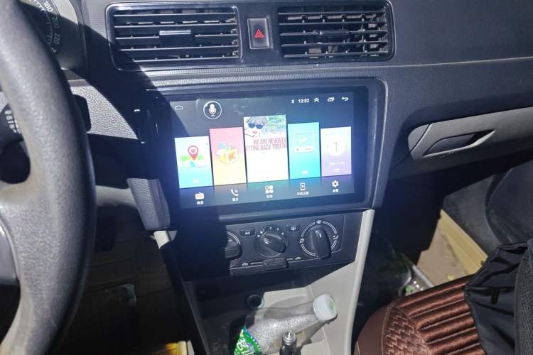 Used Skoda Rapid 2013 1.6L Manual Smart Selection Model Audio And AC Panel