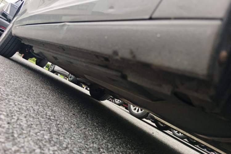 Used Skoda Rapid 2013 1.6L Manual Enjoyment Model Chassis Front Right