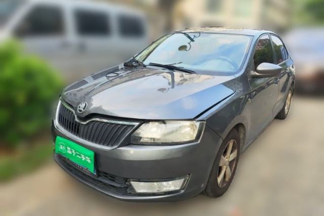 Used Skoda Rapid 2013 1.6L Automatic Smart Selection Model