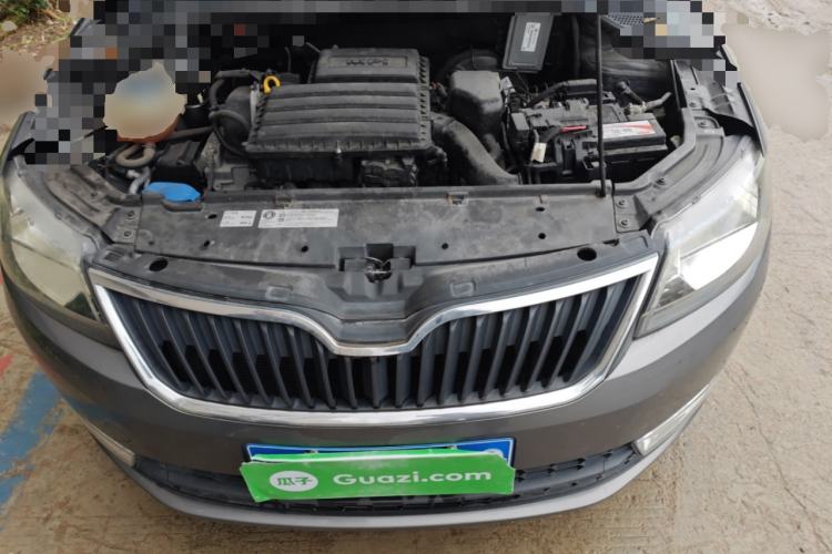 Used Skoda Rapid 2013 1.6L Automatic Smart Selection Model Engine Bay