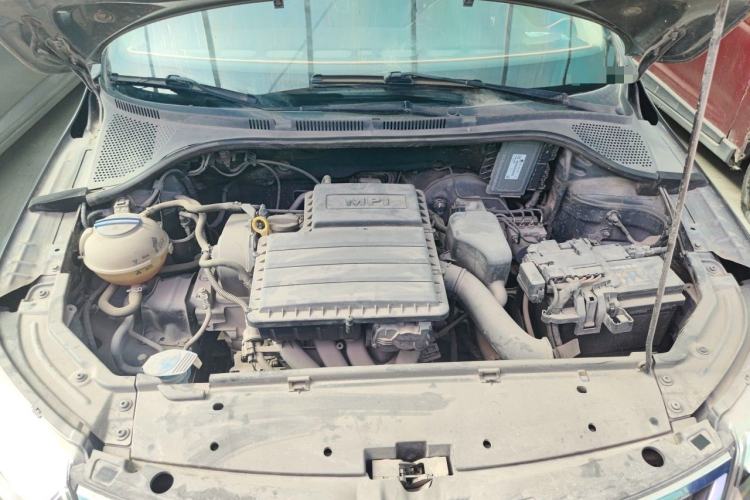 Used Skoda Rapid 2013 1.6L Manual Smart Selection Model Engine Bay