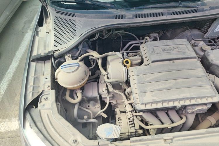 Used Skoda Rapid 2013 1.6L Manual Smart Selection Model Engine Bay Right