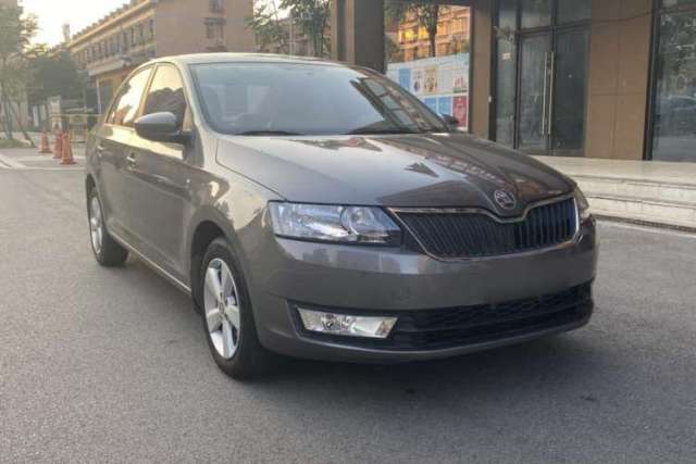 Used Skoda Rapid 2013 1.6L Automatic Smart Selection Model