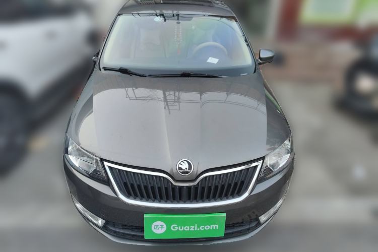Used Skoda Rapid 2013 1.6L Automatic Smart Selection Model Exterior 1