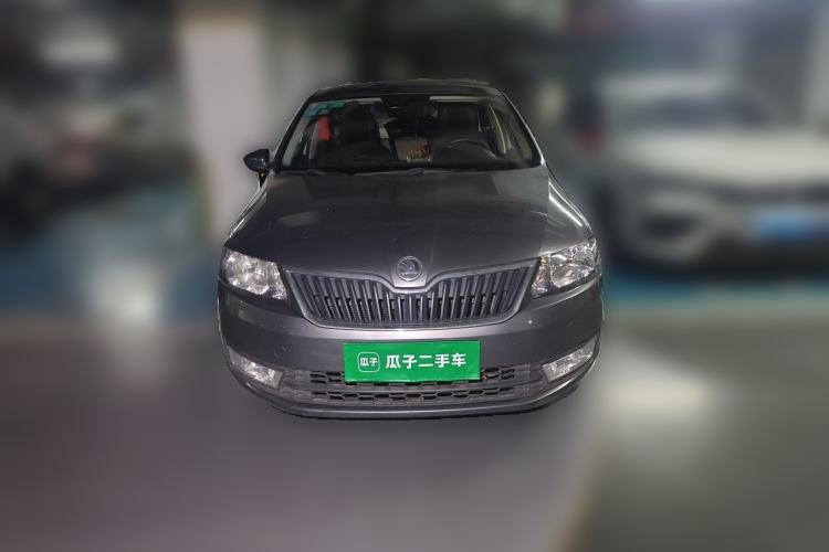 Used Skoda Rapid 2013 1.6L Manual Smart Selection Model Front
