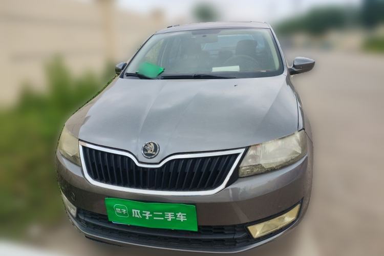 Used Skoda Rapid 2013 1.6L Manual Smart Selection Model Front