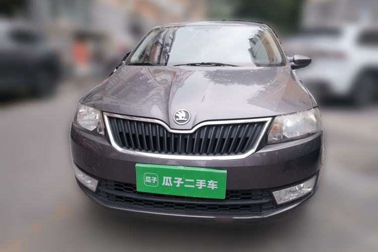 Used Skoda Rapid 2013 1.6L Manual Smart Selection Model Front