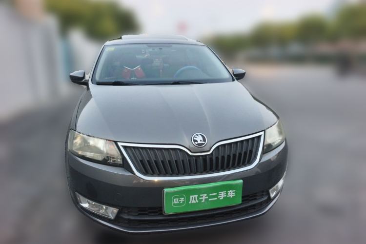 Used Skoda Rapid 2013 1.6L Automatic Smart Selection Model Front